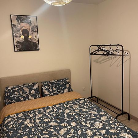Appartement Cosy Et Bien Equipe Nanterre Esterno foto